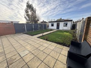 Photo 13- click for photo gallery